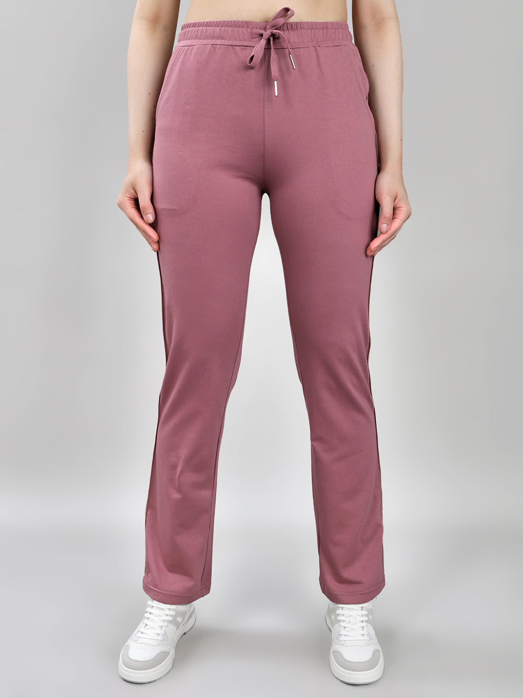 Women Mauve Solid Regular Fit Lower