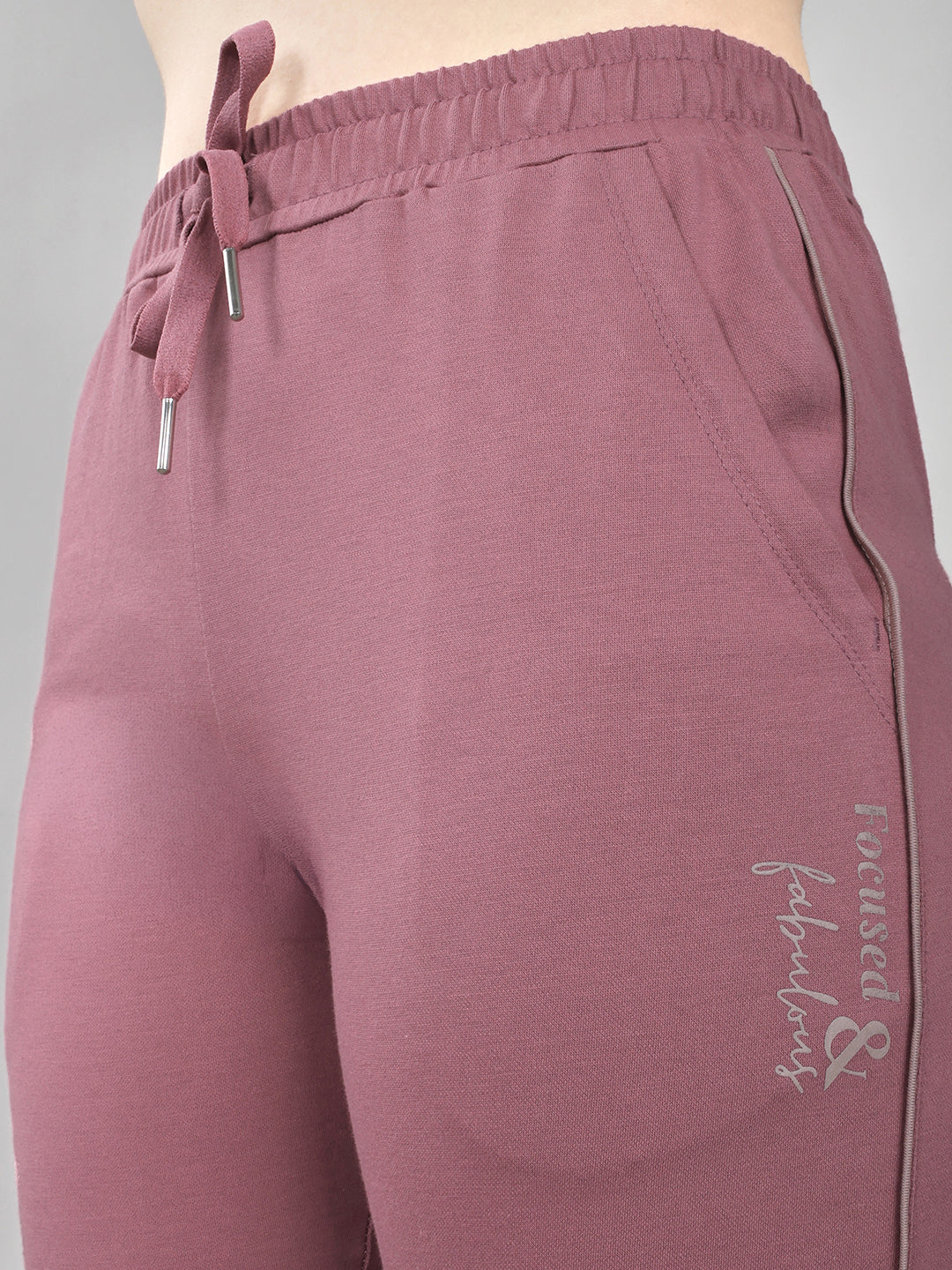 Women Mauve Solid Regular Fit Lower