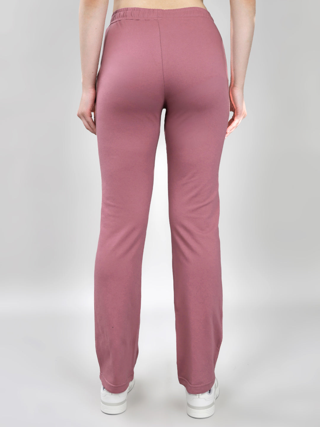 Women Mauve Solid Regular Fit Lower