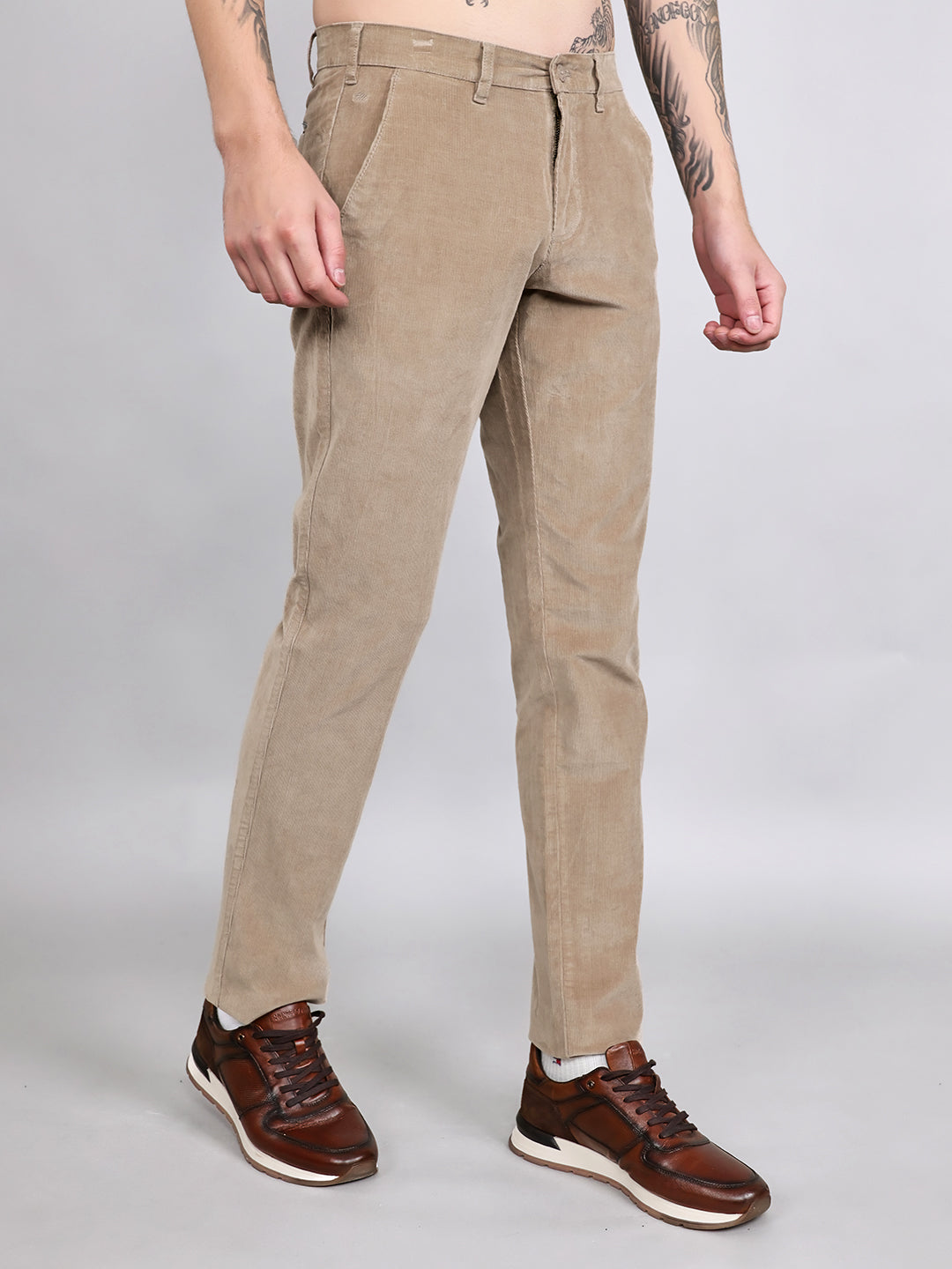 Men Beige Solid Slim Fit Trouser