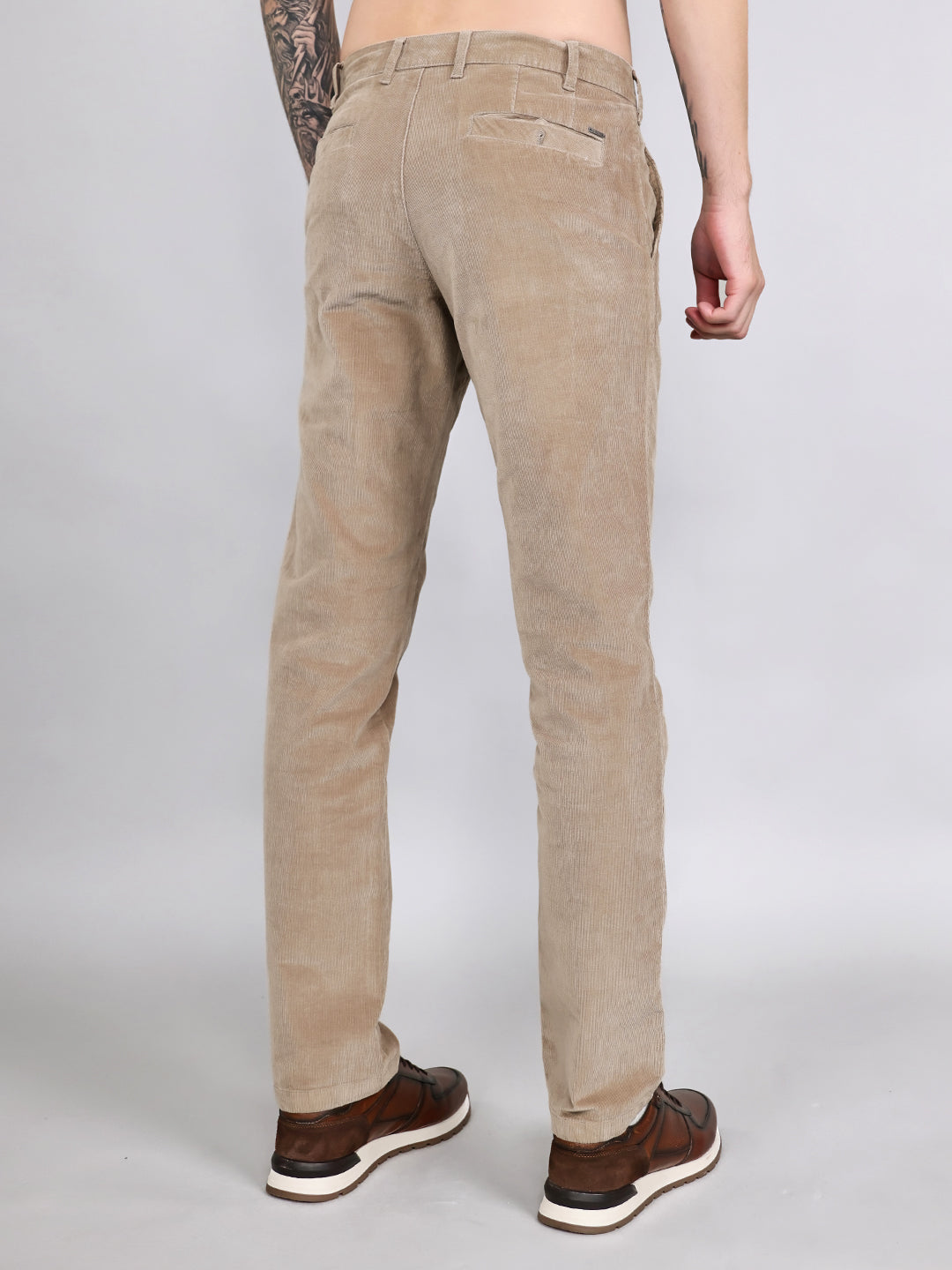Men Beige Solid Slim Fit Trouser