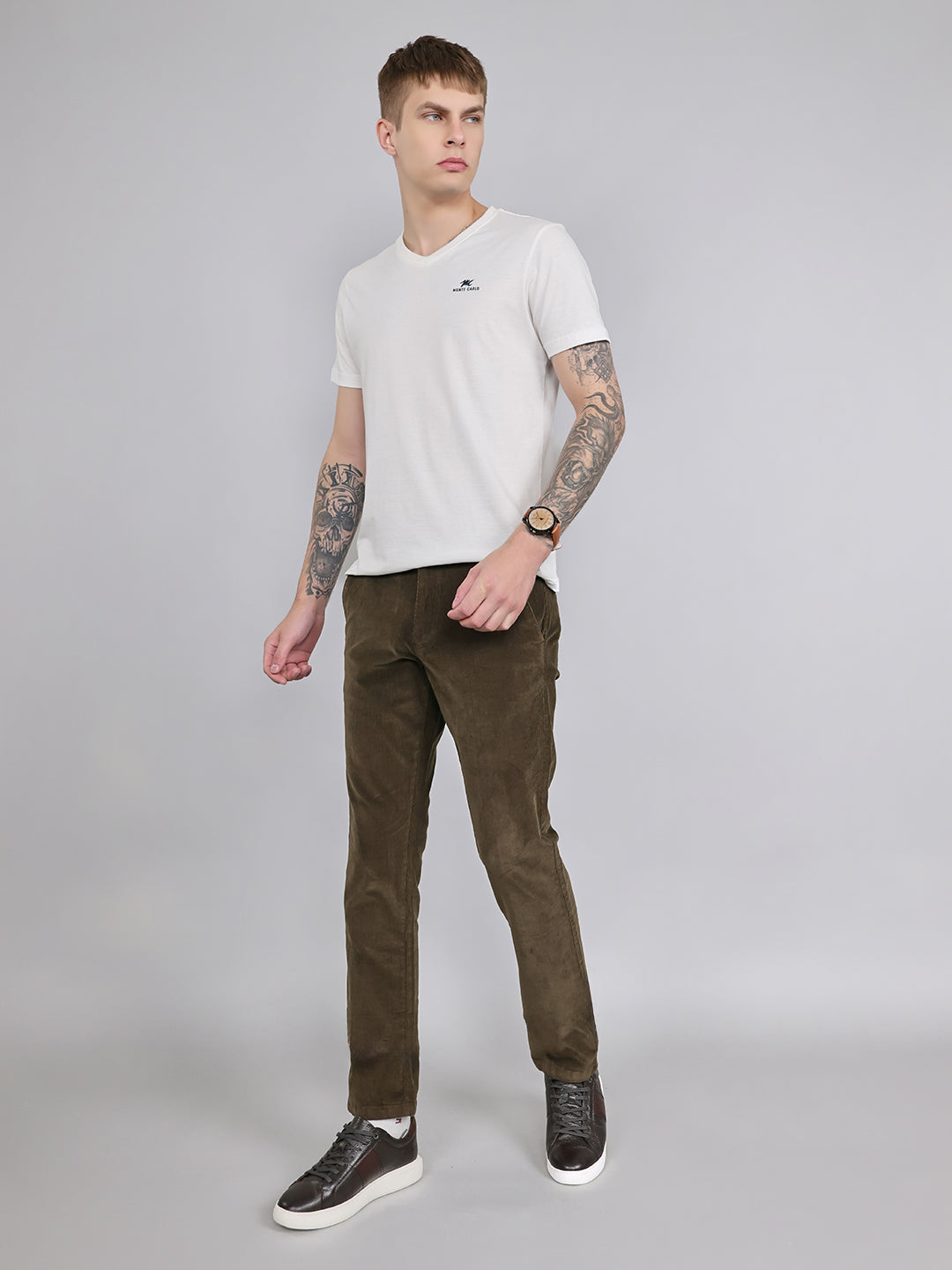 Men Olive Solid Slim Fit Trouser