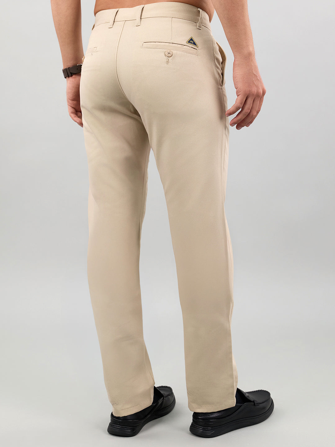 Men Beige Solid Regular Fit Trouser