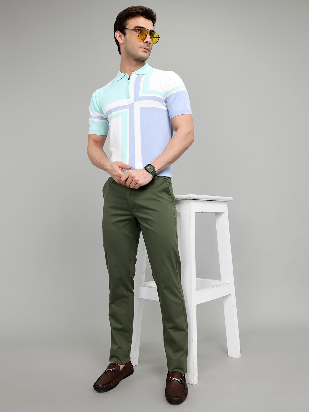 Men Olive Solid Slim Fit Trouser