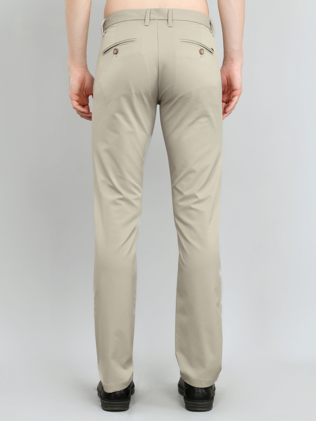 Men Grey Solid Slim Fit Trouser