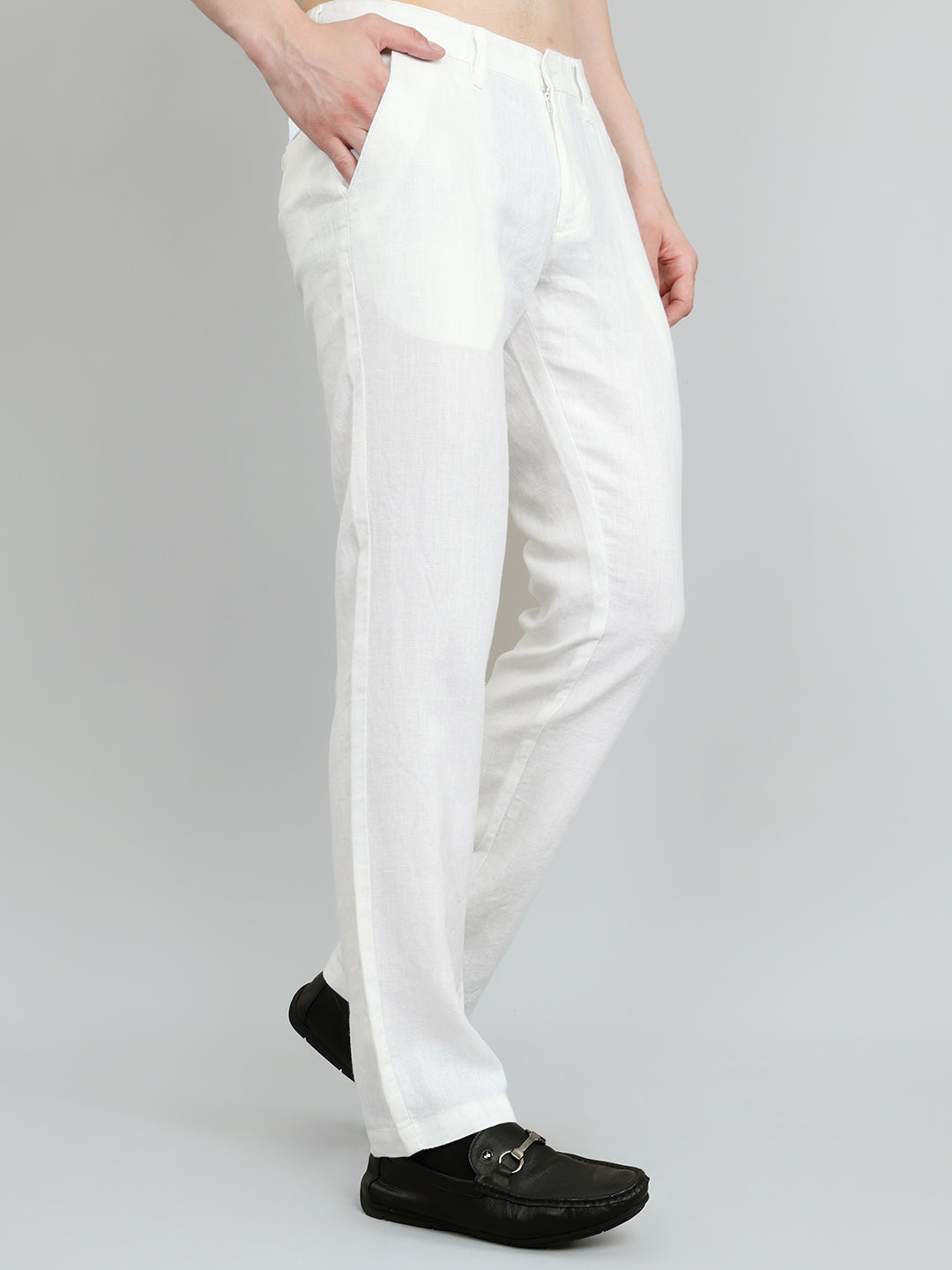 Men White Solid Regular Fit Trouser