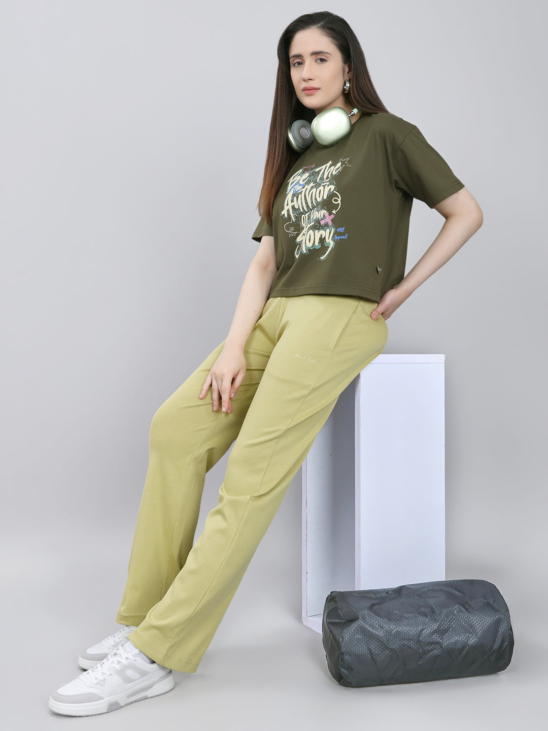 Women Light Green Solid Regular Fit Lower