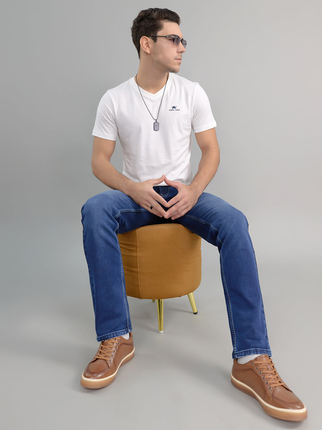 Men Dark Blue Light Wash Narrow Fit Denim