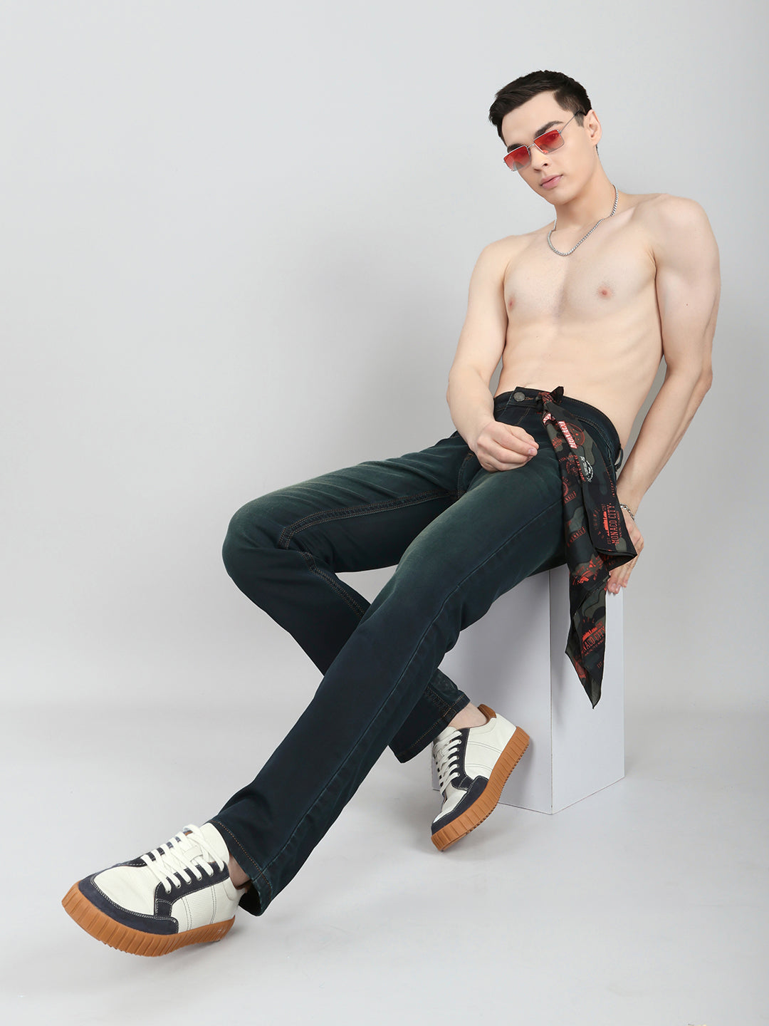 Men Green Light Wash Straight Fit Denim