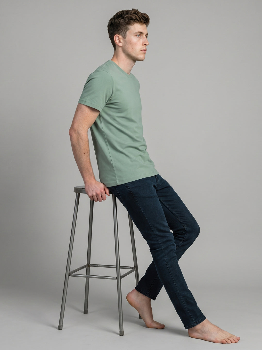 Men Dark Blue Light Wash Narrow Fit Denim