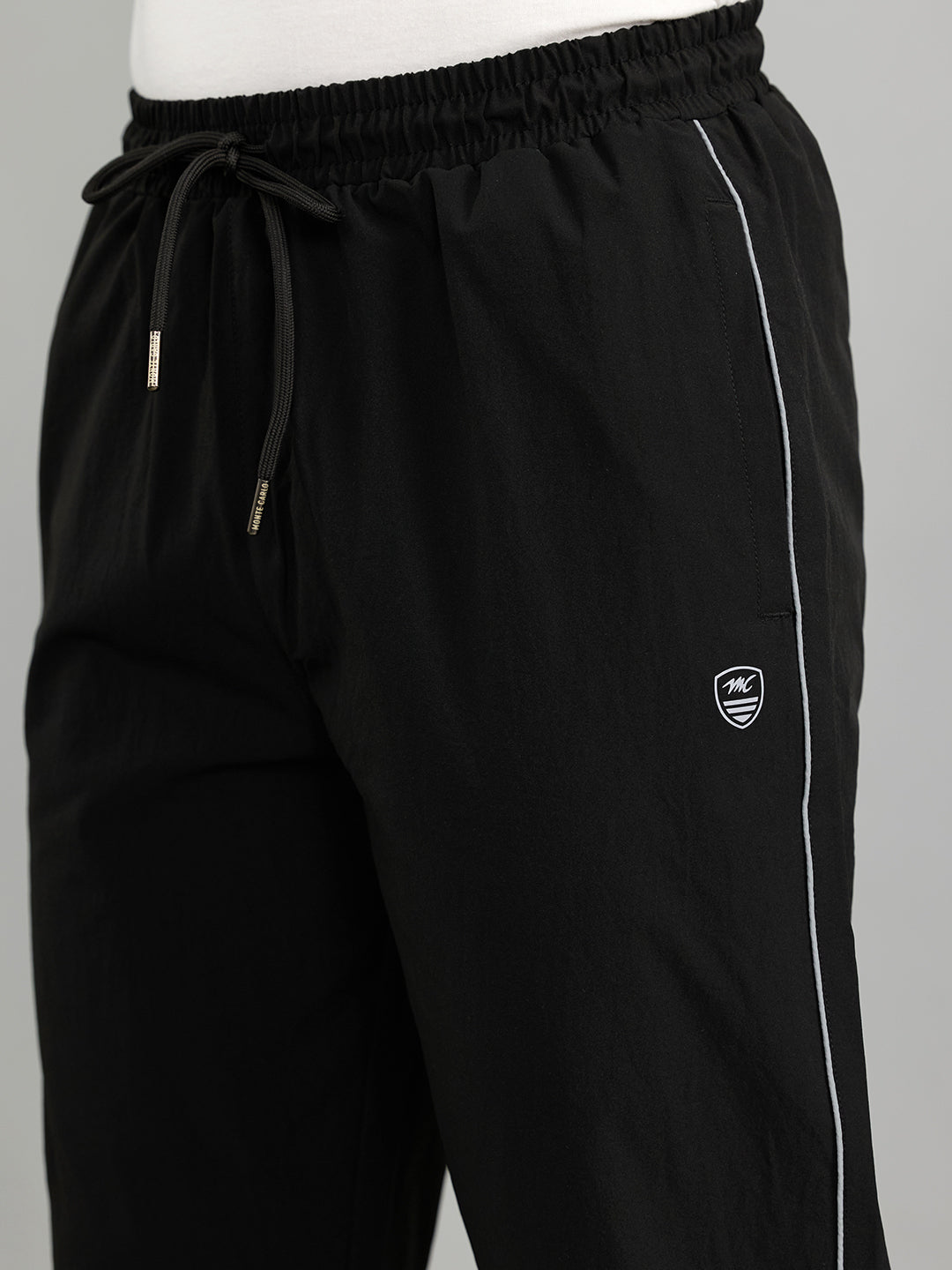 Men Black Solid Regular Fit Lower