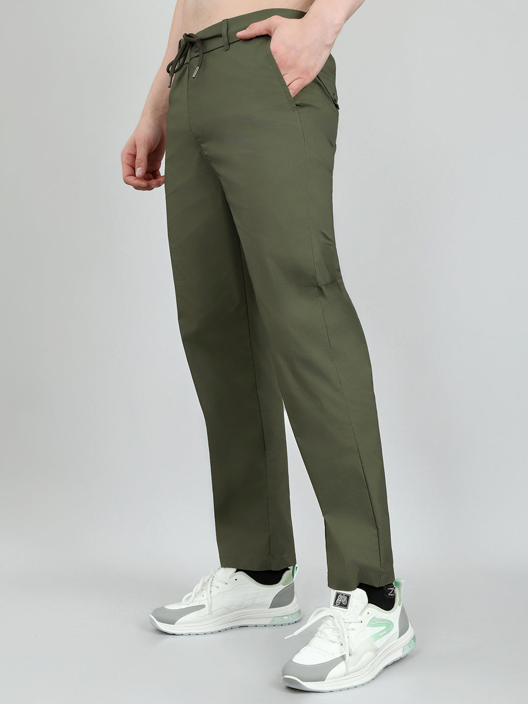 Men Olive Solid Regular Fit Lower