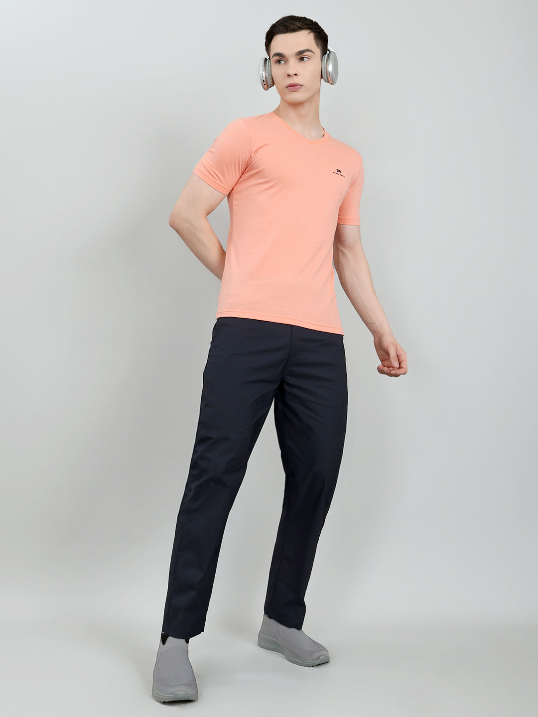 Men Navy Blue Solid Regular Fit Lower