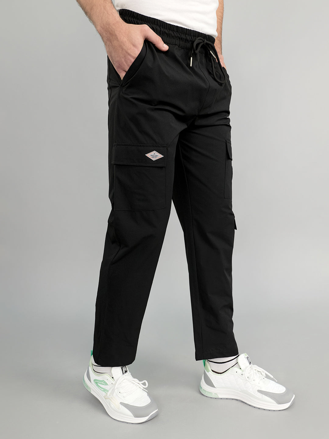 Men Black Solid Regular Fit Lower