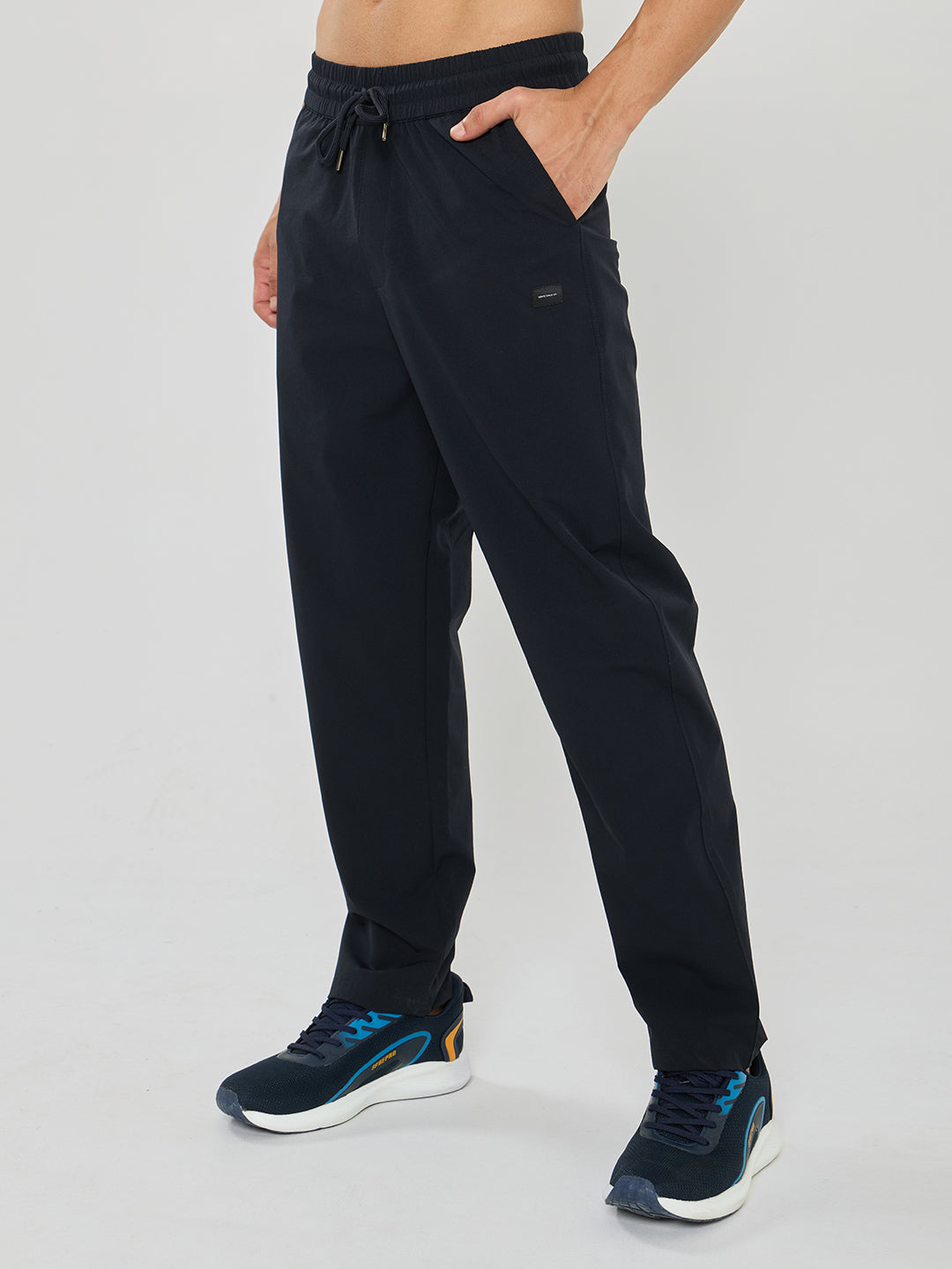 Men Navy Blue Solid Regular Fit Winter Lower