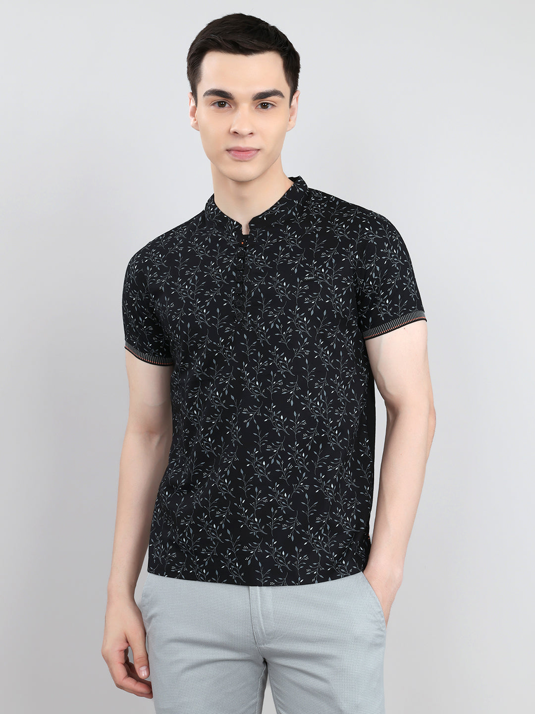 Men Black Printed Henley Neck Half Sleeve T-Shirt
