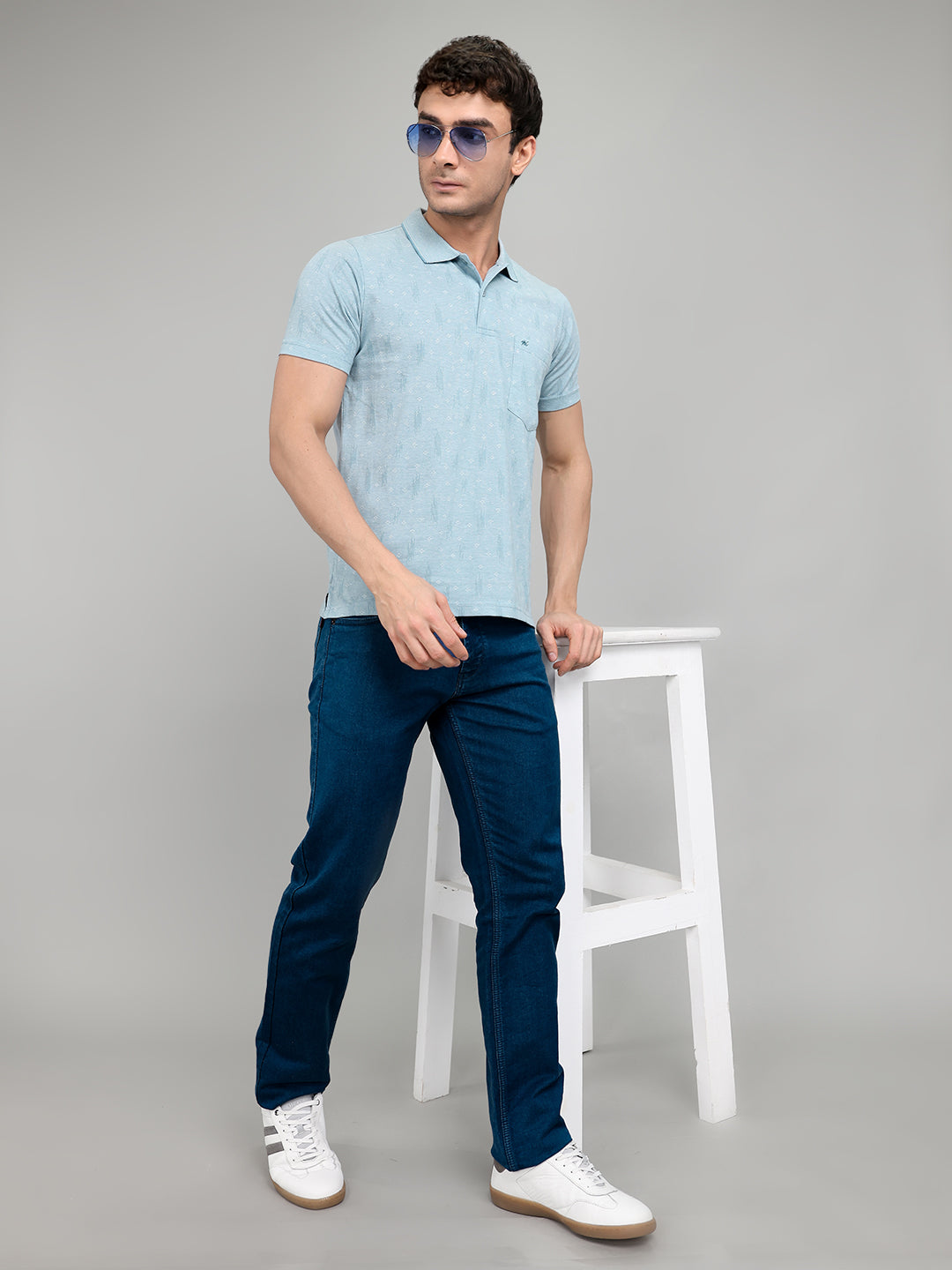 Men Sky Blue Stripe Collar Half Sleeve T-Shirt