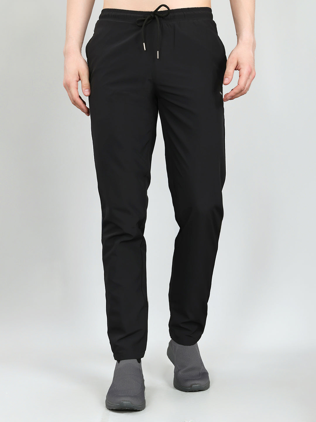 Men Black Solid Regular Fit Lower