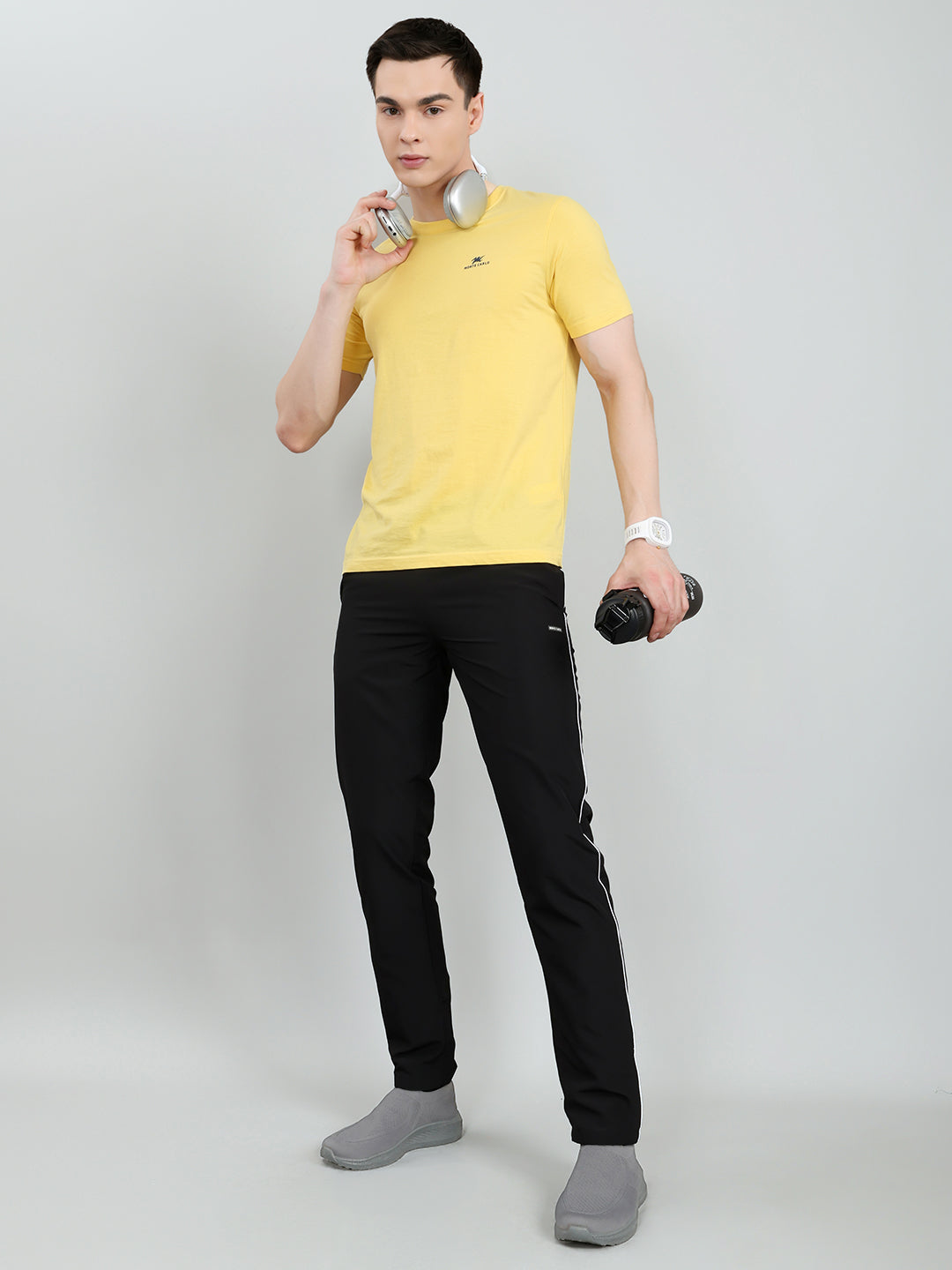 Men Black Solid Regular Fit Lower