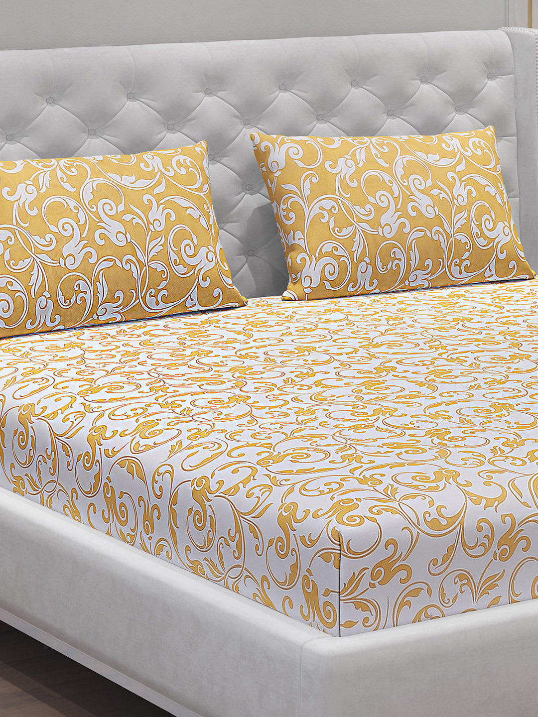 MOCA by Monte Carlo 104 TC Cotton Double Bedsheet with 2 Pillow Covers