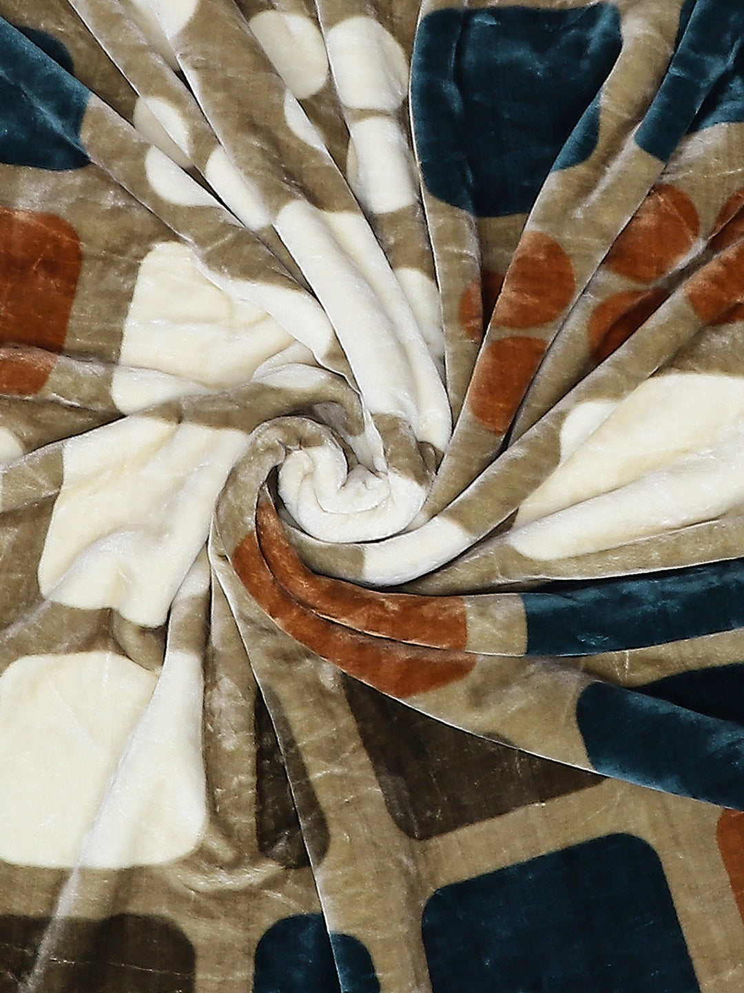 Printed Double Bed 691 GSM Blanket Bennett Super Soft 2 Ply (Weight 3.65 kg)