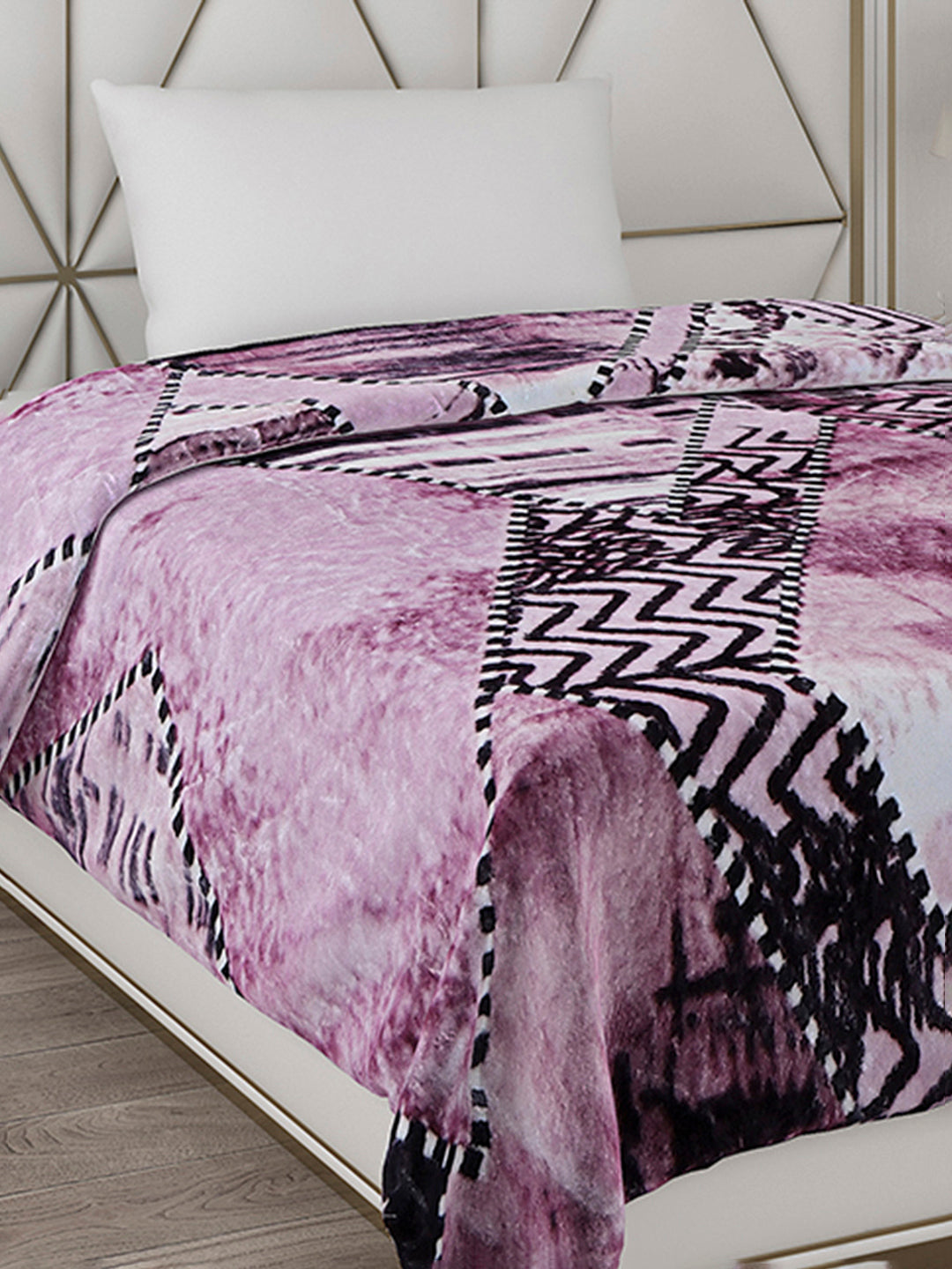 Printed Single Bed 596 GSM Blanket Everest 2 Ply (Weight 2.1 kg)