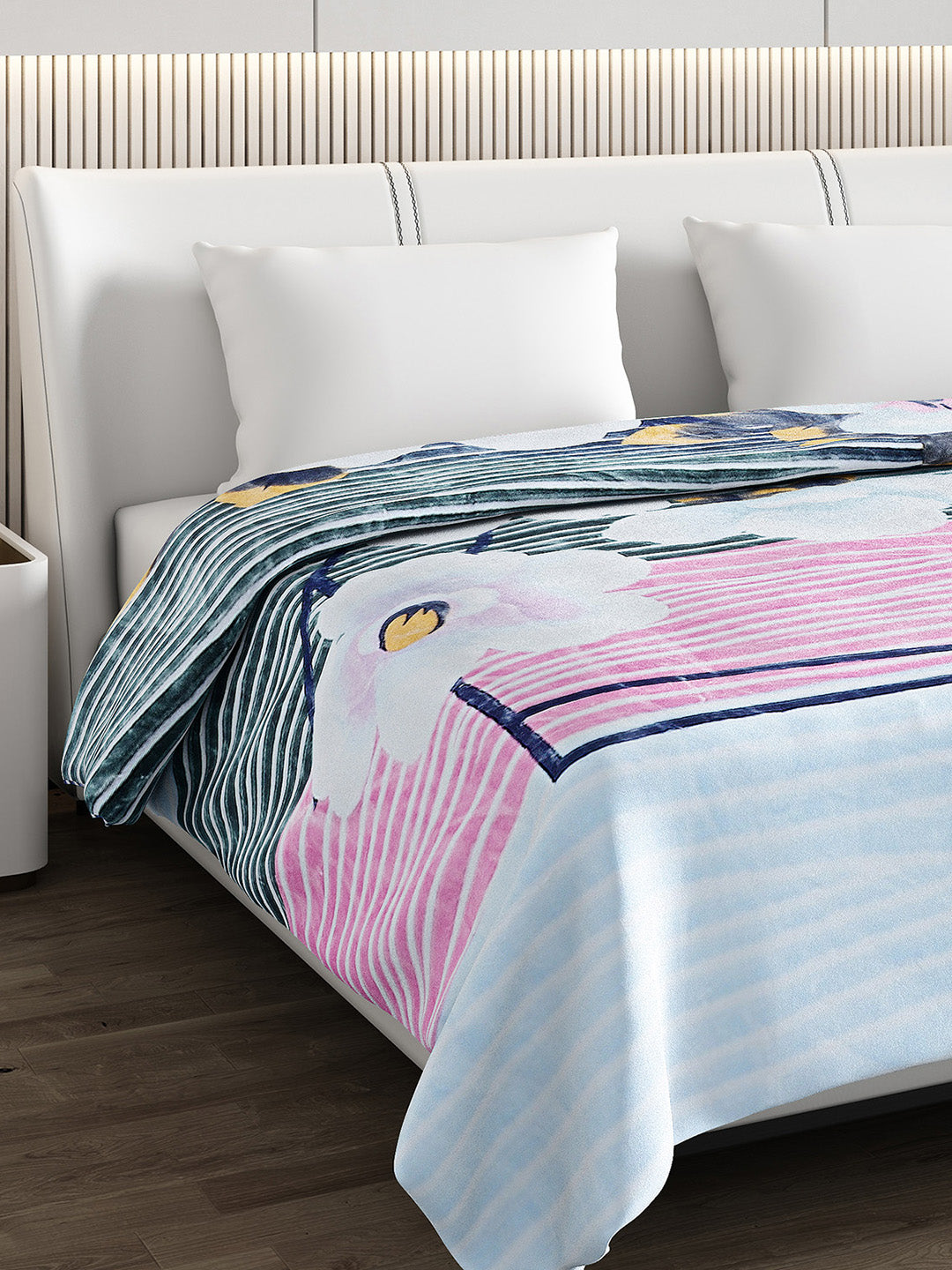 Printed Double Bed Blanket for Heavy Winter -3 Ply