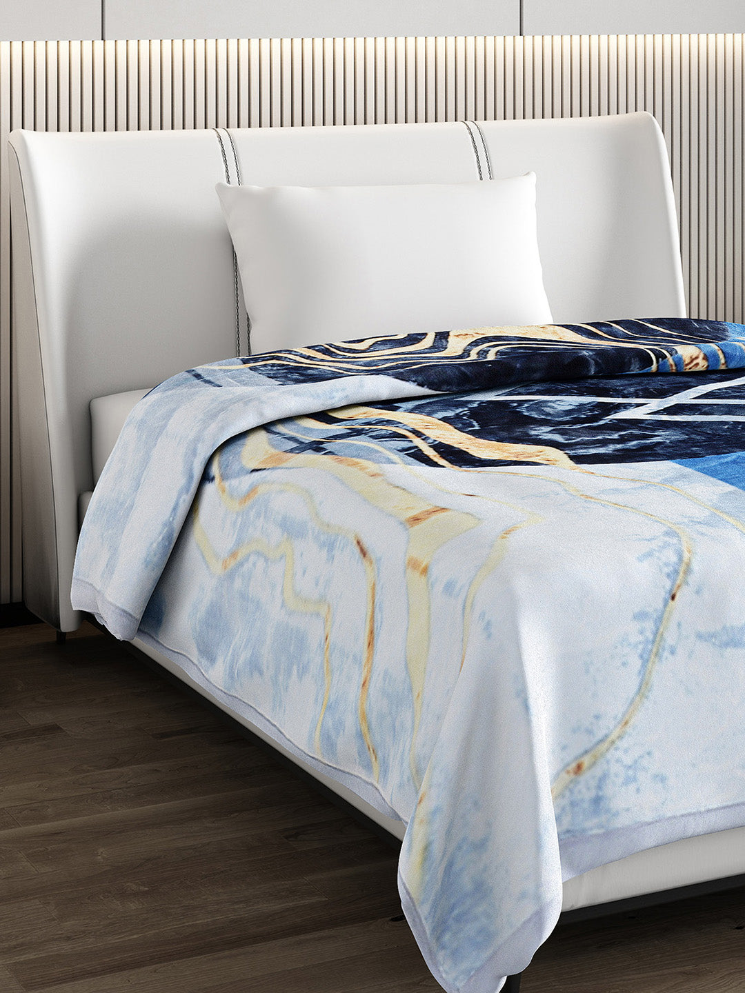 Printed Single Bed 951 GSM Blanket Haze 3 Ply (Weight 3.35 kg)