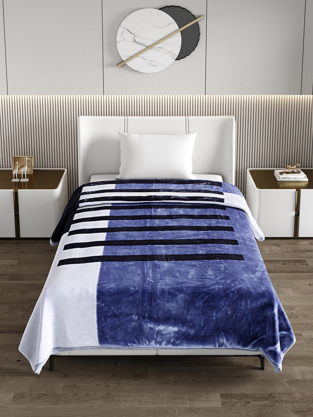 Printed Single Bed 951 GSM Blanket Haze 3 Ply (Weight 3.35 kg)