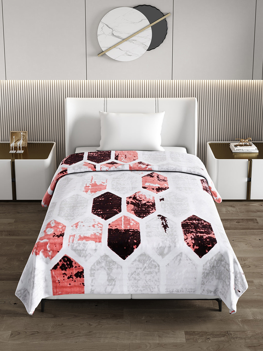 Printed Single Bed 965 GSM Blanket Marco 3 Ply (Weight 3.4 kg)