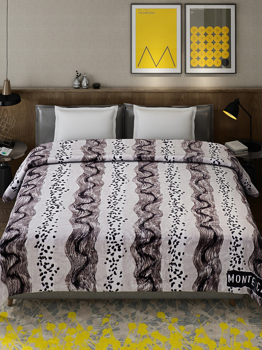 Printed Double Bed 757 GSM Blanket Pride 2 Ply (Weight 4 kg)