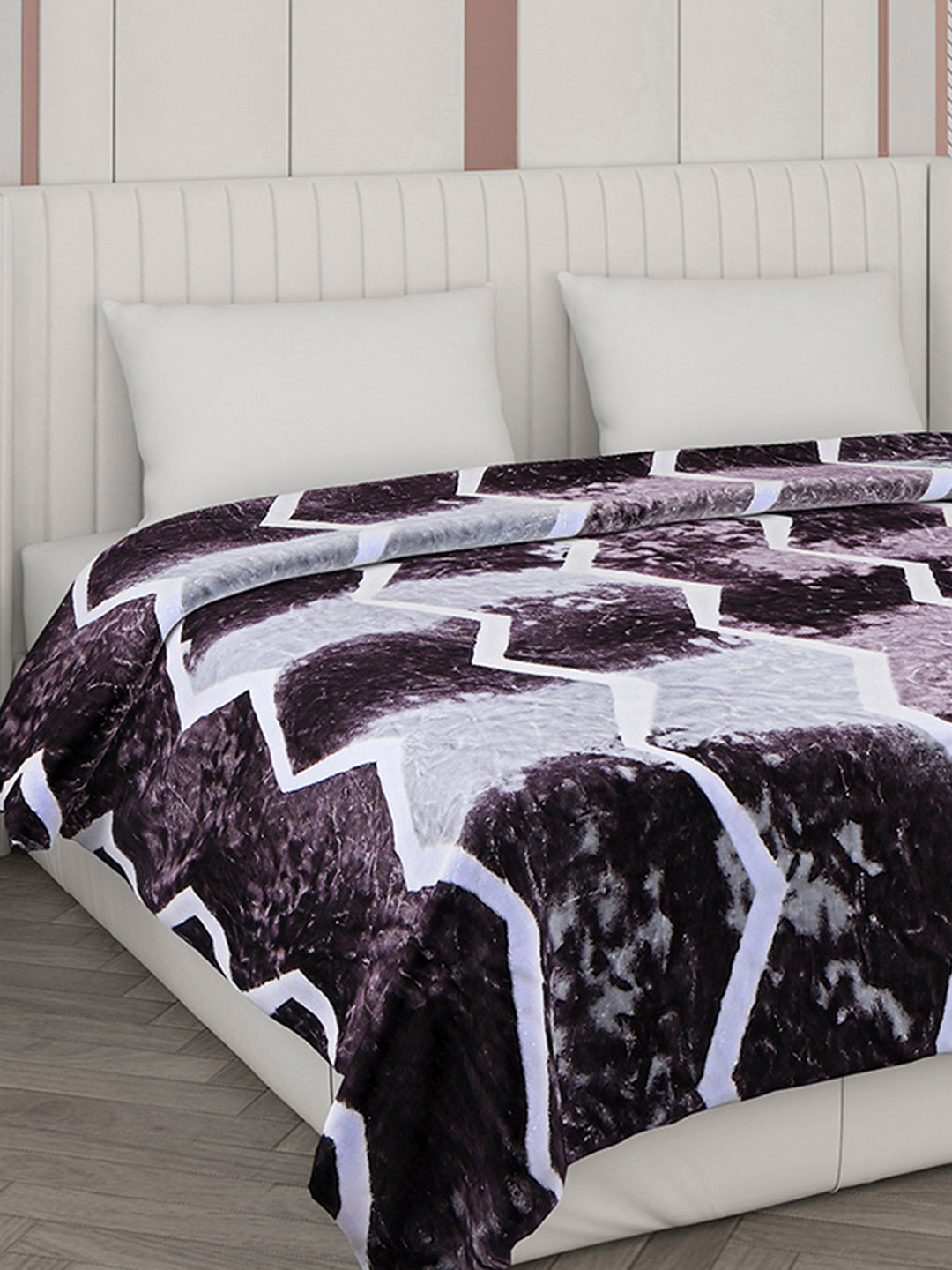 Printed Double Bed 596 GSM Blanket Samuel 2 Ply (Weight 3.15 kg)