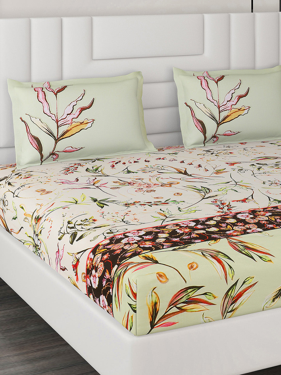 300 TC Cotton Double Bedsheet with 2 Pillow Covers