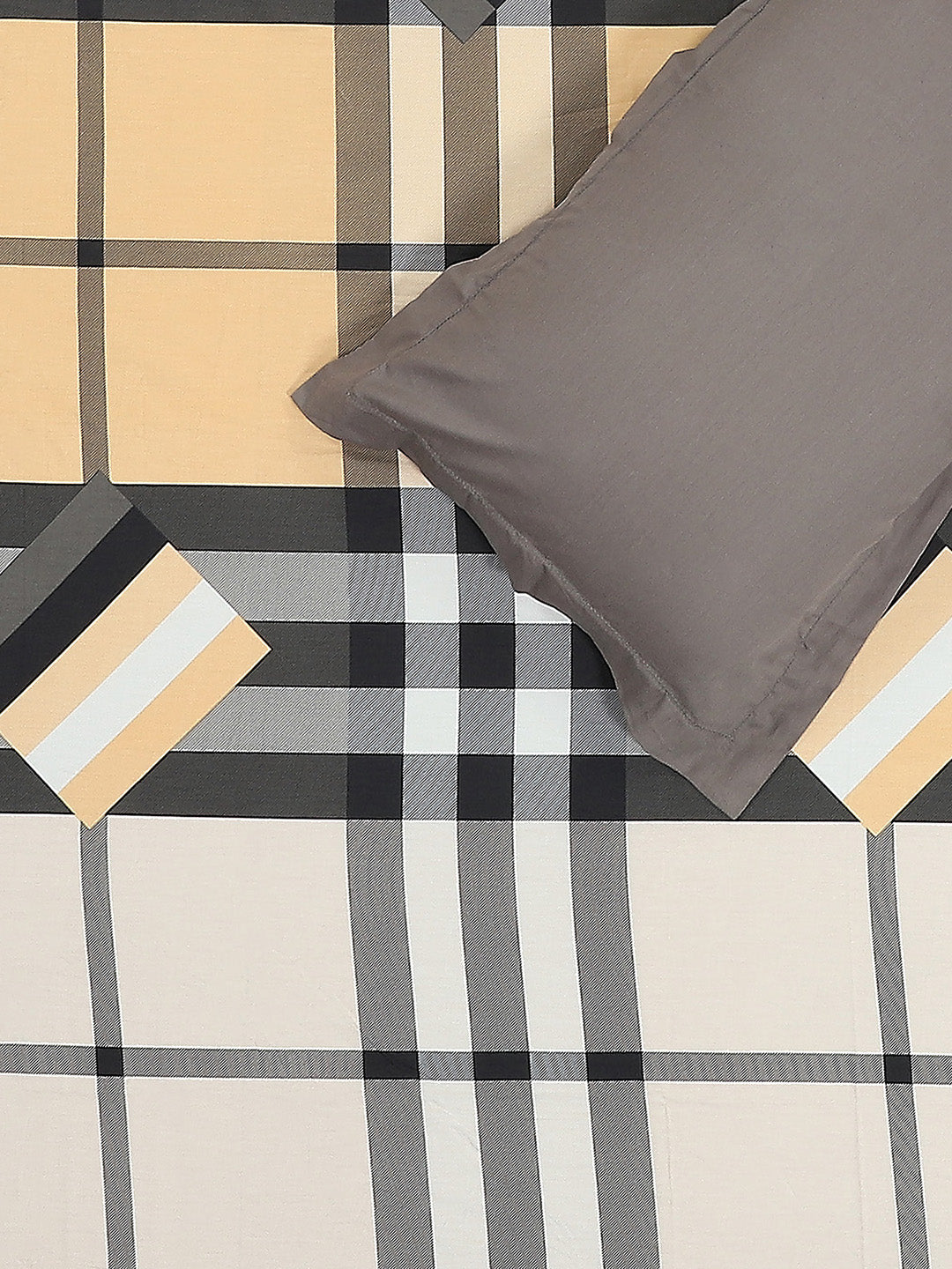 200 TC Cotton Double Bed 1 Bedsheet with 2 Pillow Covers (Ramona)