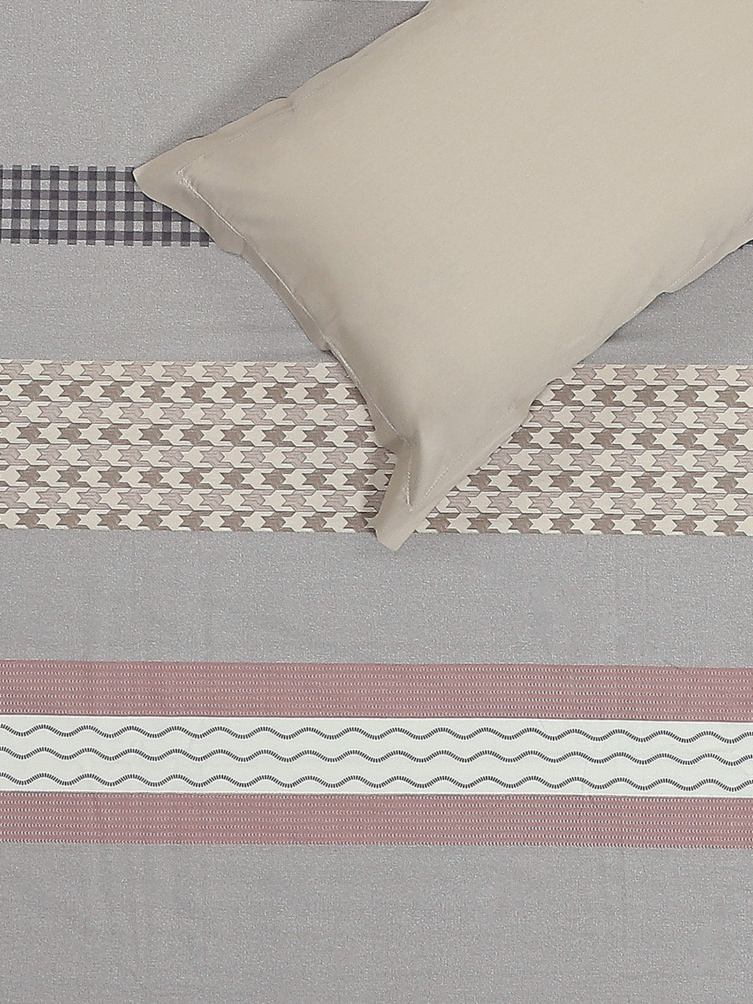 200 TC Cotton Double Bed 1 Bedsheet with 2 Pillow Covers (Ramona)