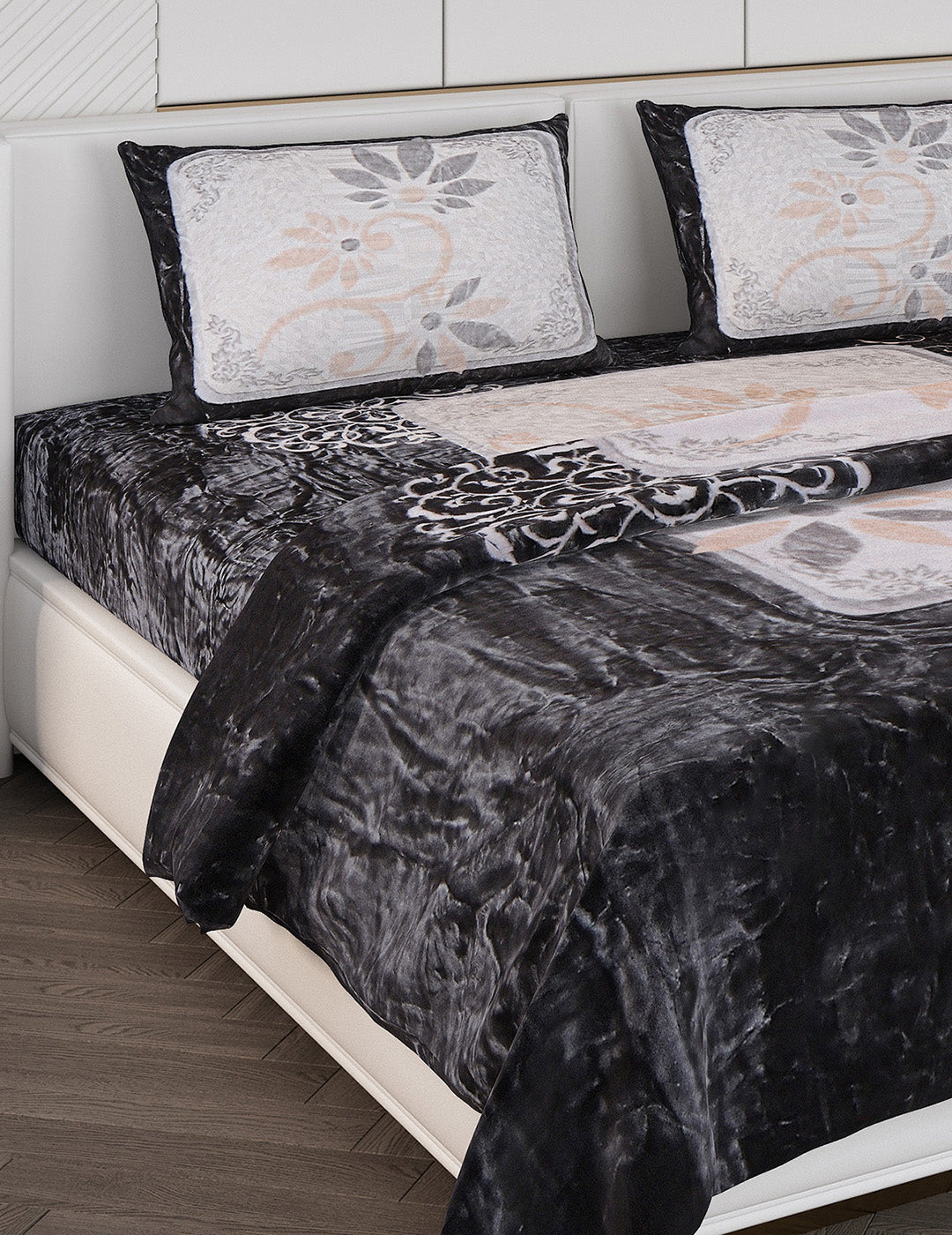 Printed Double Bed Bedding Set