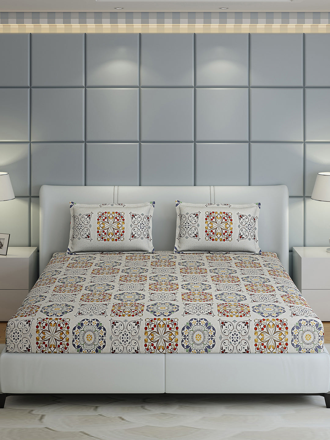 300 TC Cotton Double Bed 1 Bedsheet with 2 Pillow Covers (Morocan)