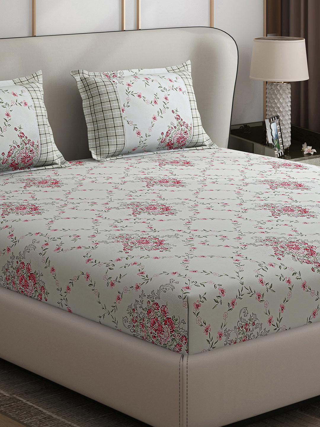 130 GSM Polyester Double Bed 1 Bedsheet with 2 Pillow Covers (Vibrant)