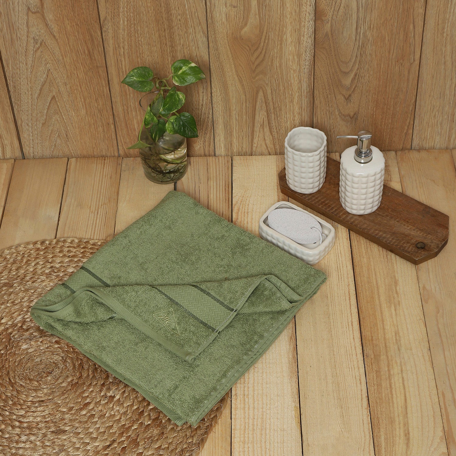 Olive Cotton 450 GSM Bath Towel
