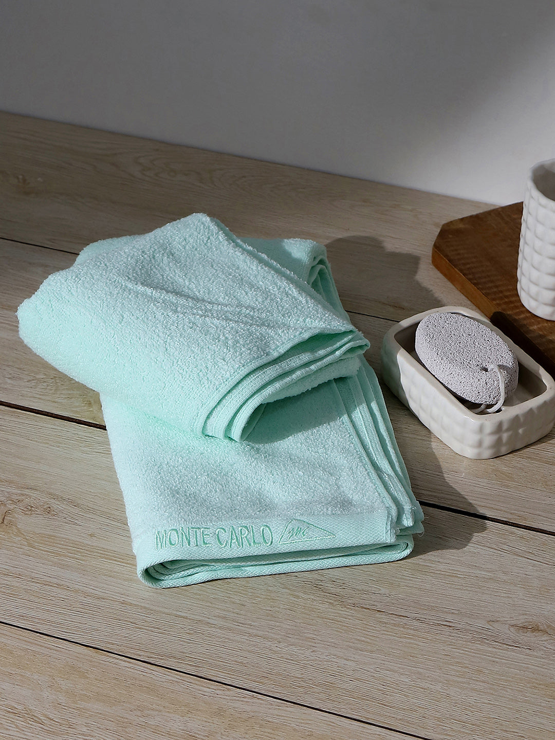 Sea Green Solid Pure Cotton 350 GSM Bath Towel (Oslo)