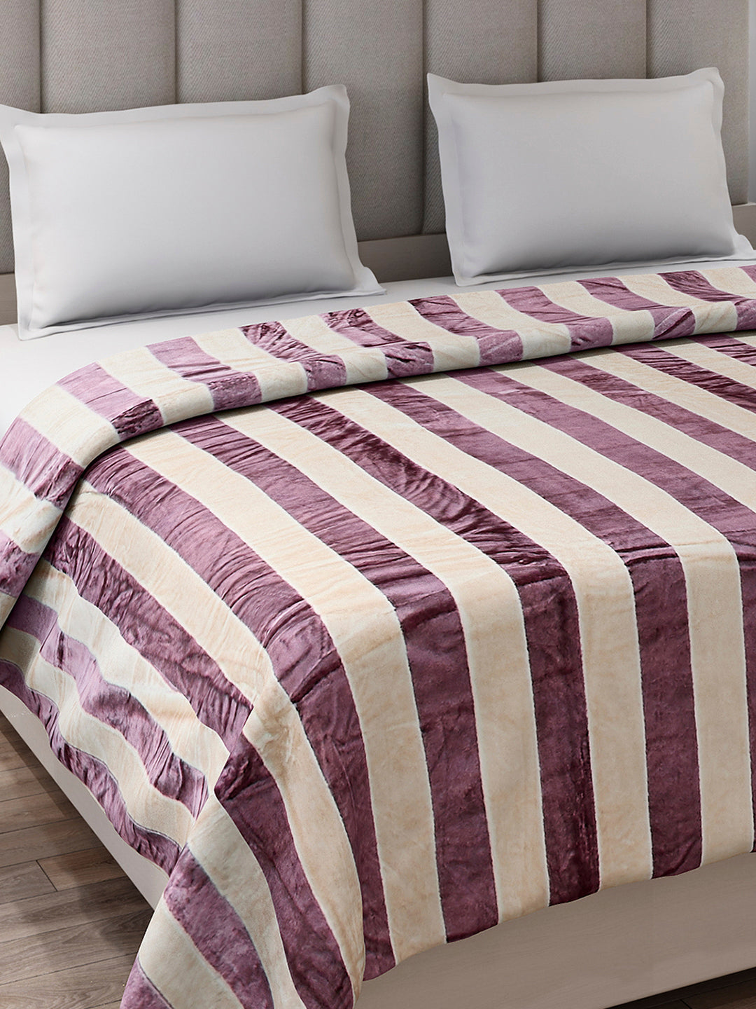 Striped Double Bed 300 GSM Blanket for AC Room - (Cosmos)