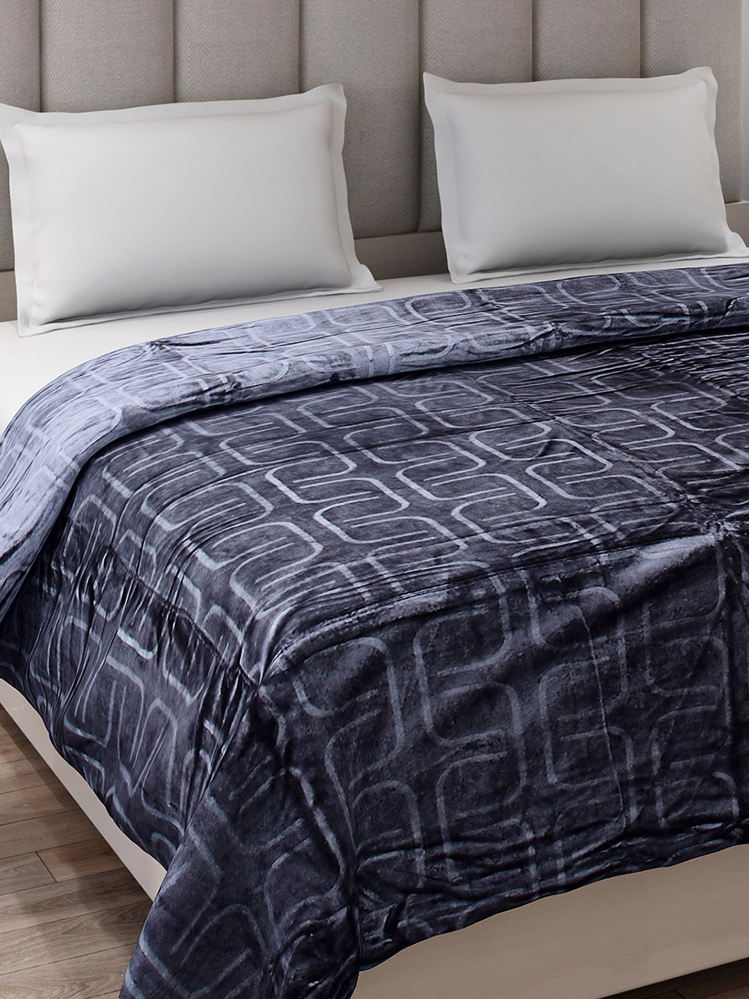 Printed Double Bed 210 GSM Blanket for AC Room - (Frosty)