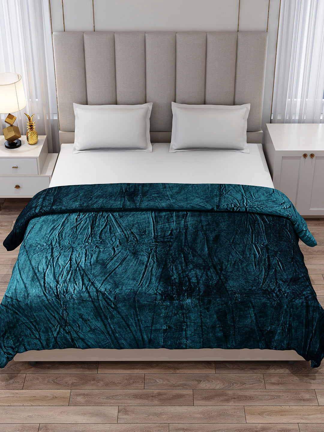 Solid Double Bed 300 GSM Blanket for AC Room - (Fusion)