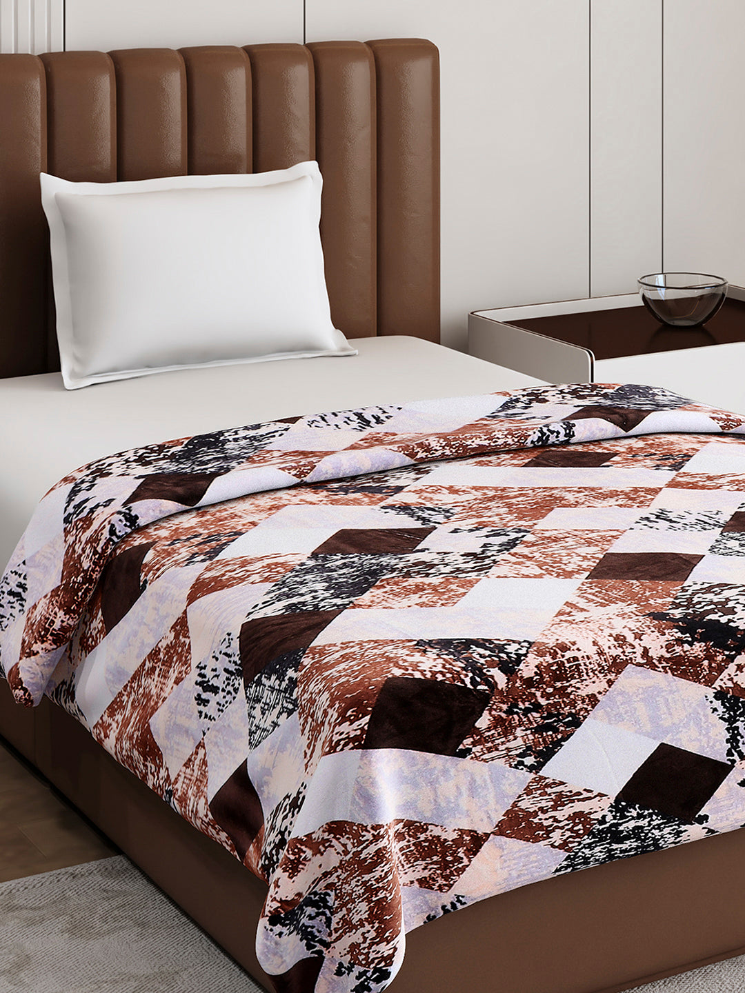 Printed Single Bed 233 GSM Blanket for AC Room - (Fuzzy)