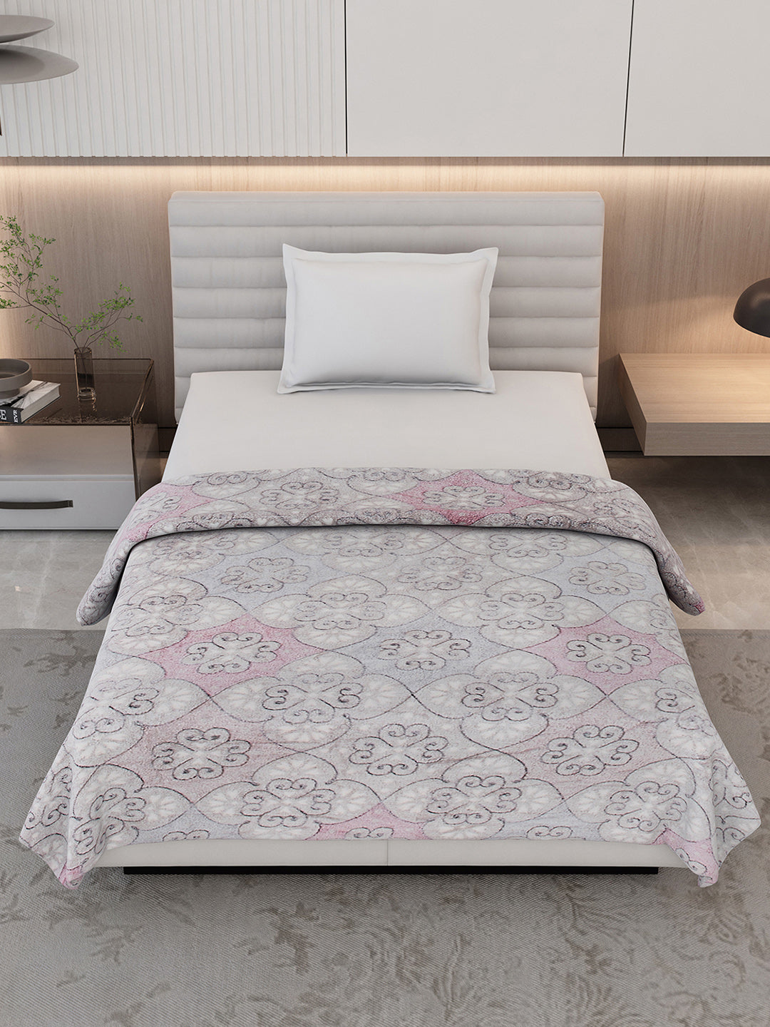 Printed Single Bed 300 GSM Blanket for AC Room - (Kaira)