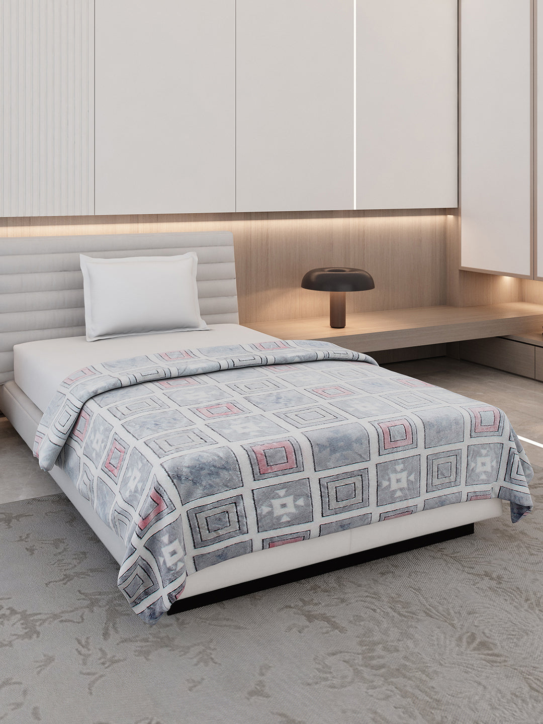 Printed Single Bed 300 GSM Blanket for AC Room - (Kaira)