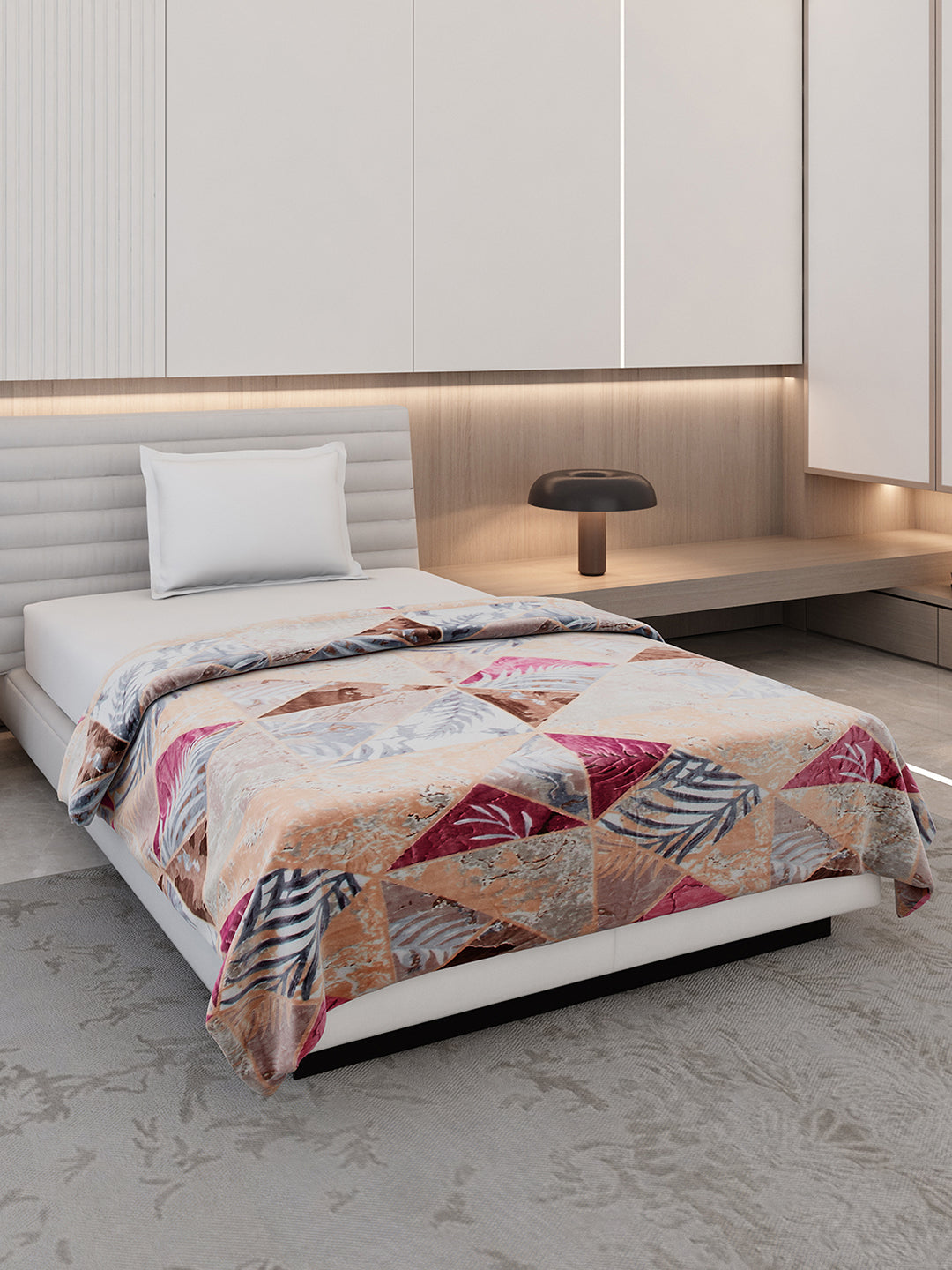 Printed Single Bed 300 GSM Blanket for AC Room - (Legacy)