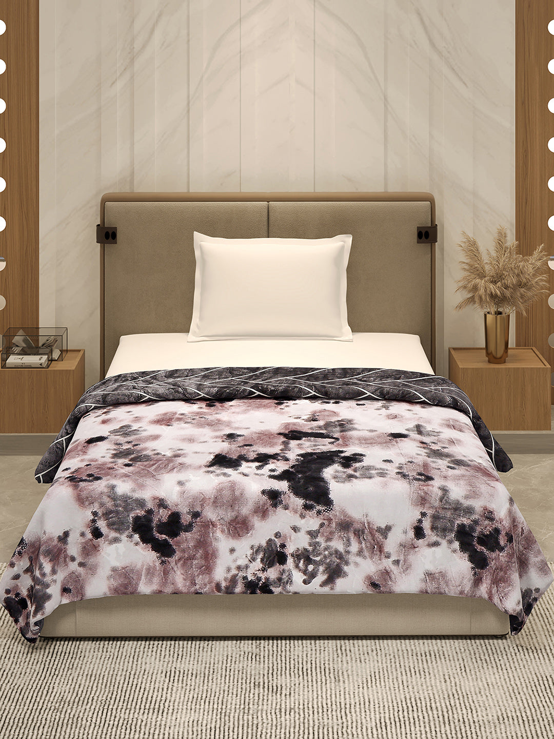 Printed Single Bed 350 GSM Blanket for AC Room - (Paramount)