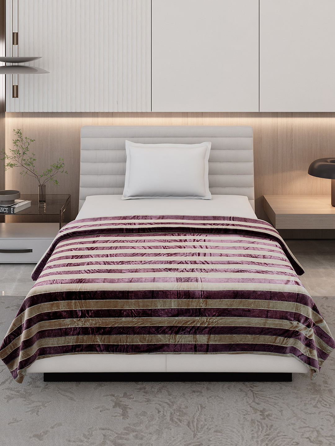 Striped Single Bed 300 GSM Blanket for AC Room - (Tribal)