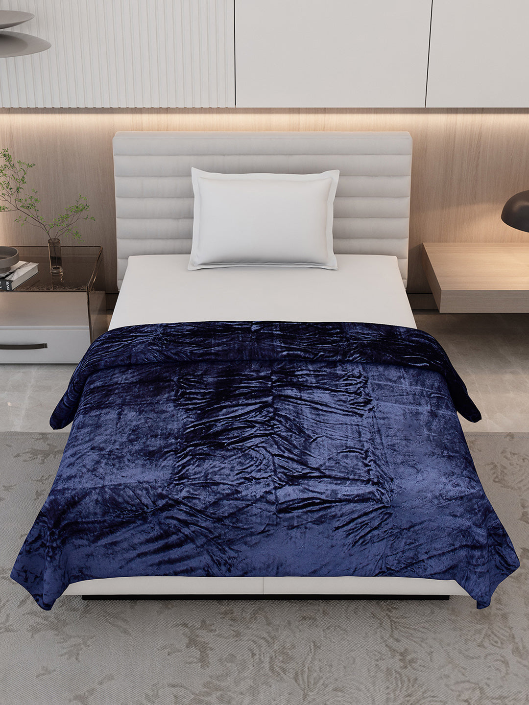 Solid Single Bed 300 GSM Blanket for AC Room - (Vivid)